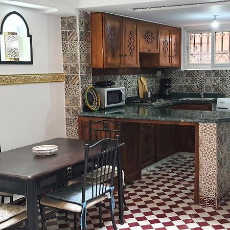 Quarya Assiyahia - Riad Camilia- Maison Entiere Avec Piscine Марракеш Экстерьер фото